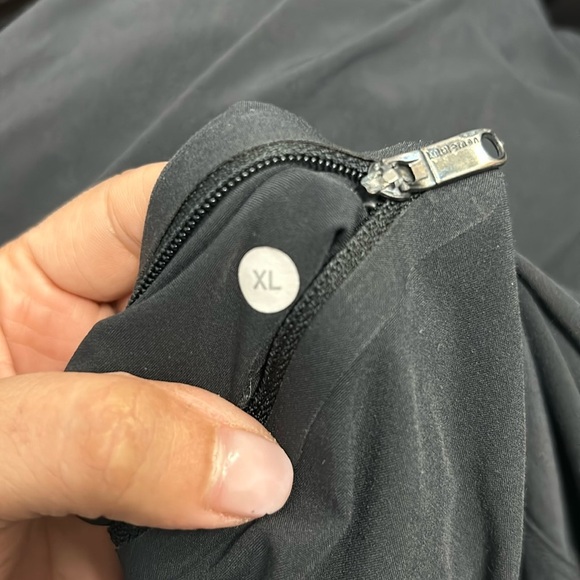 Lululemon shorts - Picture 3 of 5